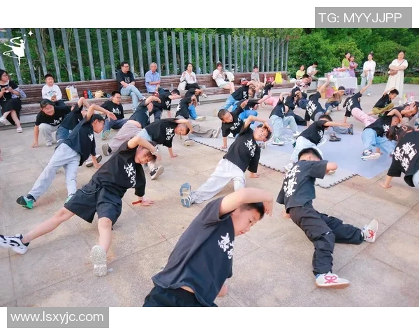 武汉街舞队实力强劲荣登全国街舞技术排行榜第四名实时数据