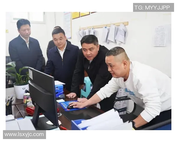 实时新闻李强独家分享篮球心得与技巧助你提升球技的秘密武器 实时新闻李强独家分享篮球心得与技巧助你提升球技的秘密武器